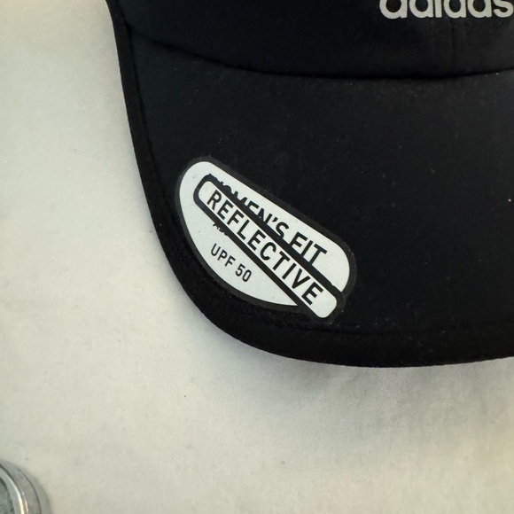 Adidas reflective women’s hat - Picture 3 of 7